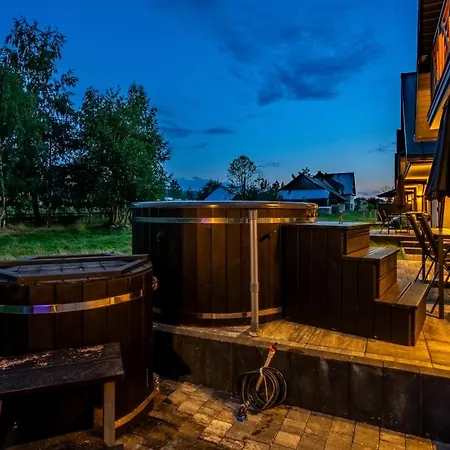 Folkvibe, Nowoczesne Z Jacuzzi I Sauna, Blisko Term Bania! Holiday home