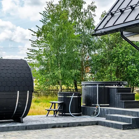 Holiday home Folkvibe, Nowoczesne Z Jacuzzi I Sauna, Blisko Term Bania! *